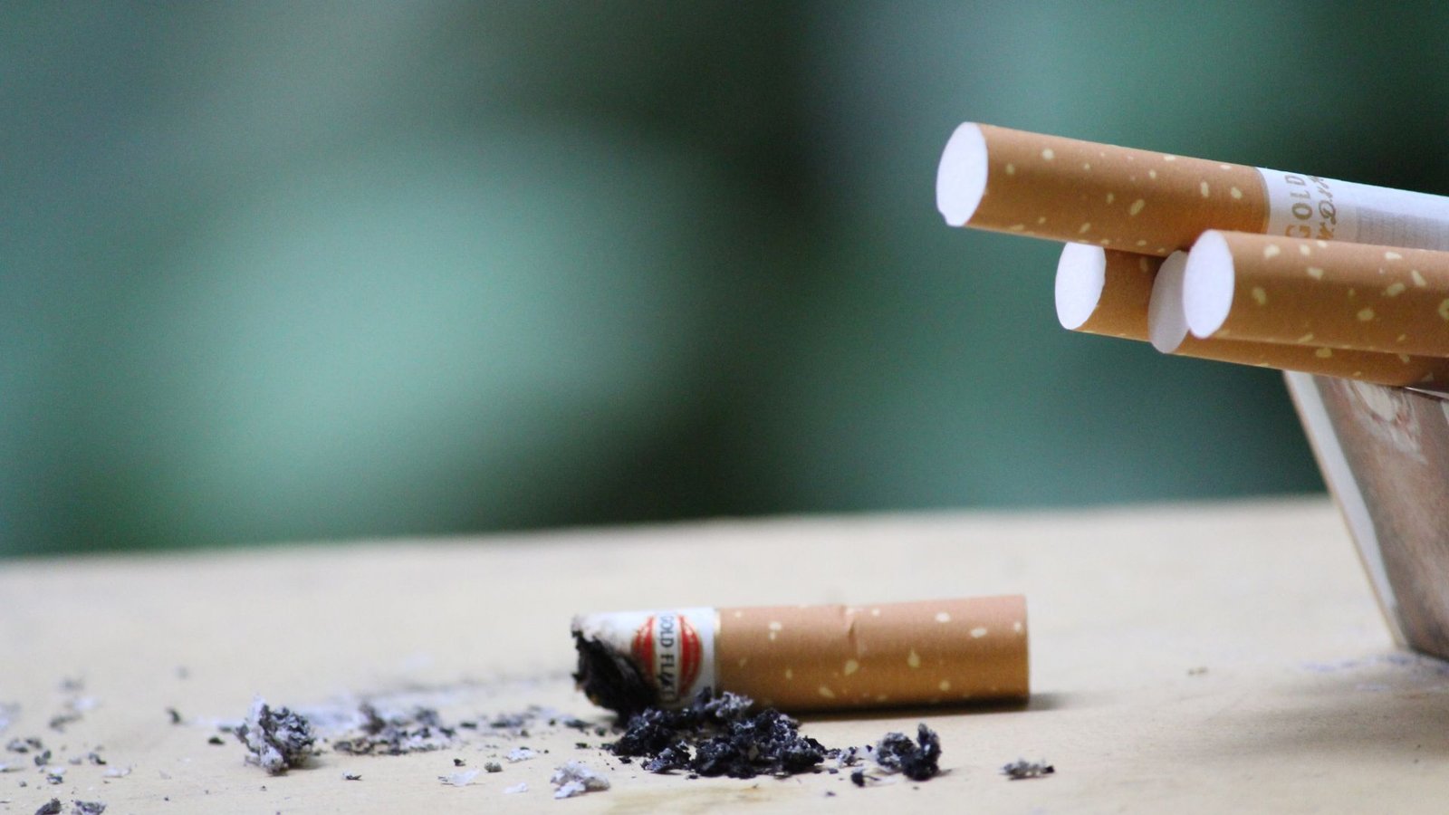 produits chimiques contenus dans la cigarette