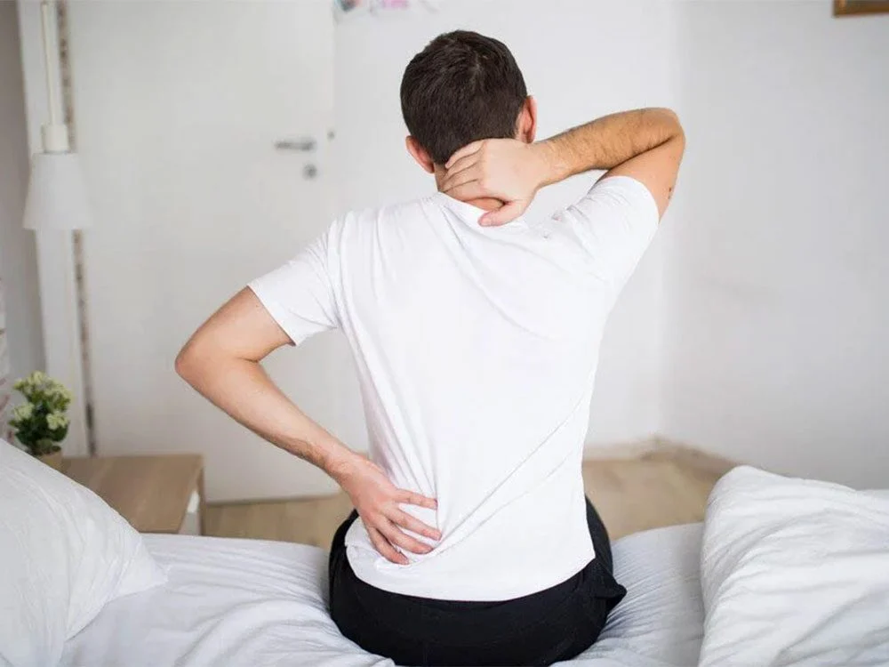 Une mauvaise position en dormant peut créer des douleurs importantes