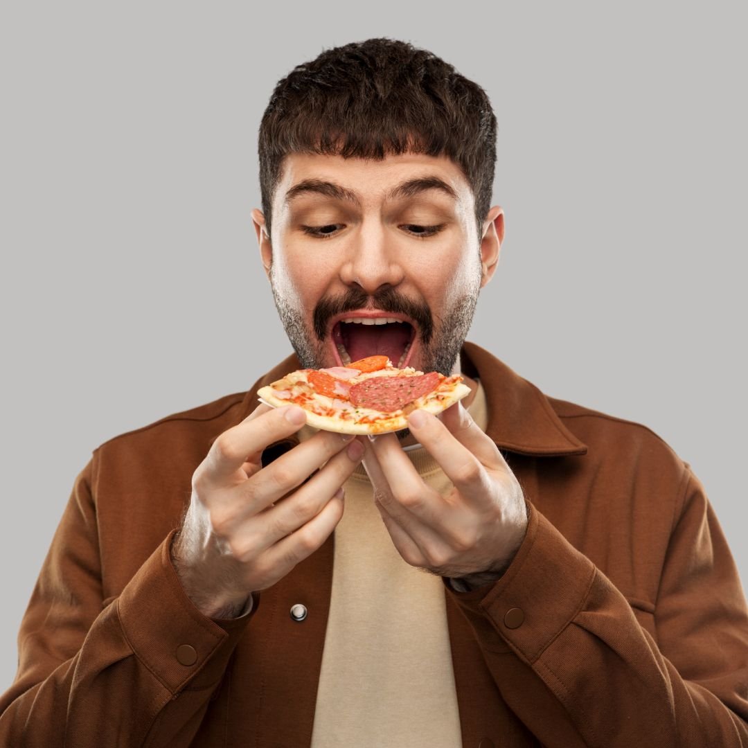 manger une pizza