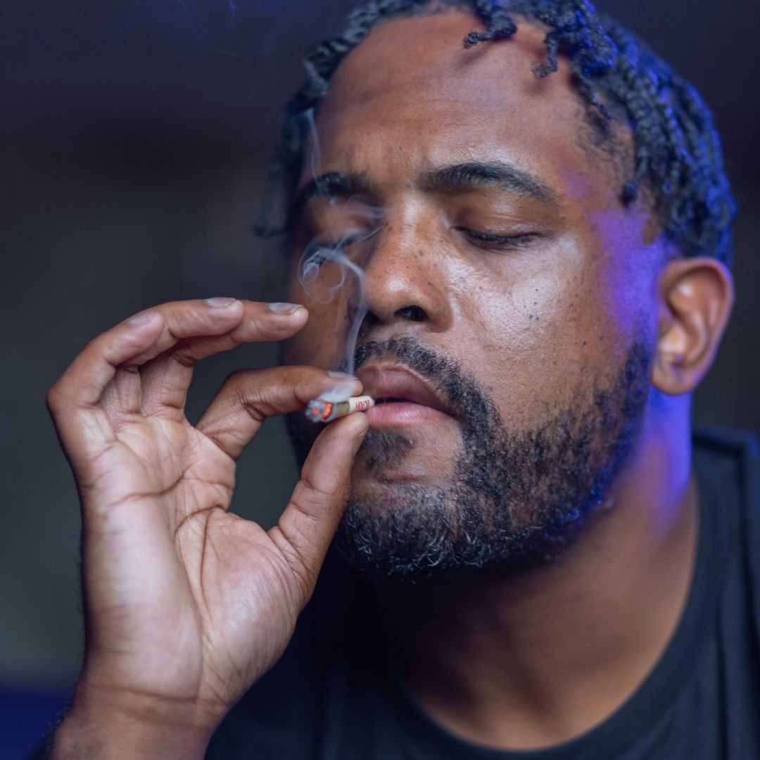 fumer sans poser son joint