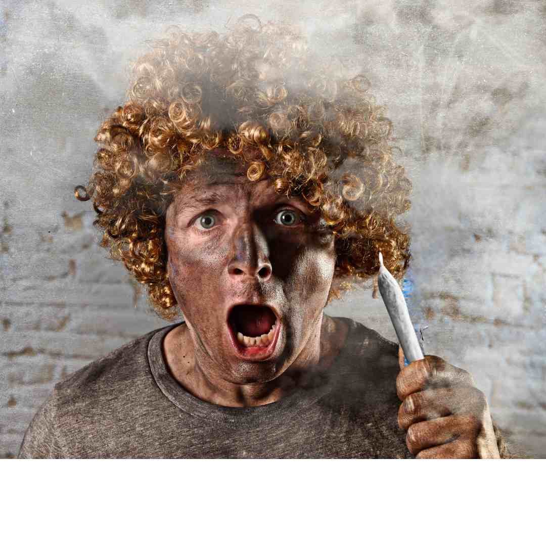 mec qui s'est cramé  avec ses toncs